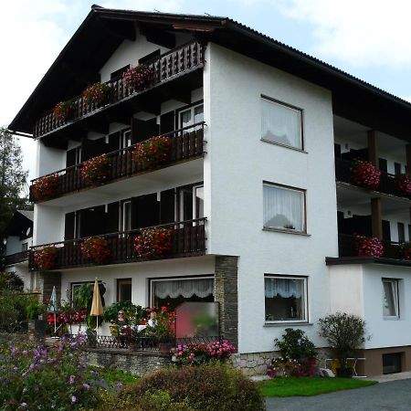 Gaestehaus Karawankenblick Apartment Drobollach am Faakersee Bagian luar foto